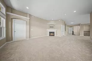 2260 Paragon Mill Dr, Burlington, KY 41005 - Photo 7