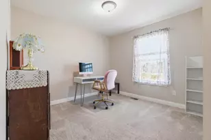 102 Churchill Dr, Williamstown, KY 41097 - Photo 15