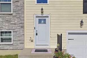 102 Churchill Dr, Williamstown, KY 41097 - Photo 3