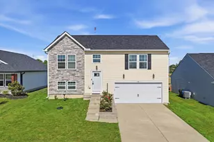 102 Churchill Dr, Williamstown, KY 41097 - Photo 1