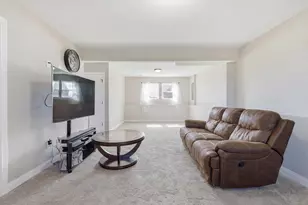 102 Churchill Dr, Williamstown, KY 41097 - Photo 19