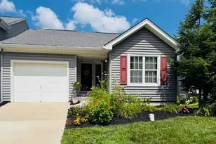 822 Horseshoe Ln, Florence, KY 41042 - Photo 1