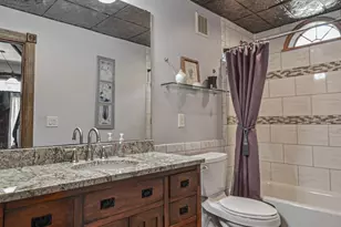 166 E 43rd St, Covington, KY 41015 - Photo 21