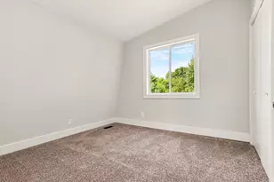 950 Reeves Rd, Dry Ridge, KY 41035 - Photo 11