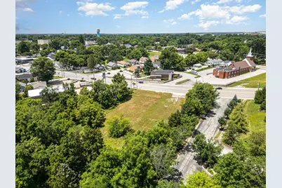 6823 Dixie Hwy, Florence, KY 41042 - Photo 1