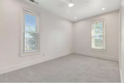 128 W 10th Street, Covington, KY 41011 - Photo 33