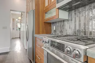 128 W 10th St, Covington, KY 41011 - Photo 19