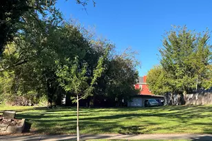 1621 Greenup St, Covington, KY 41011 - Photo 1