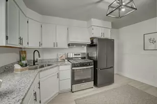 511 W 10th St, Newport, KY 41071 - Photo 7