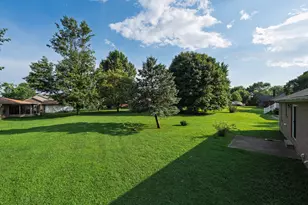 13 Ridge View Cir, Dry Ridge, KY 41035 - Photo 3