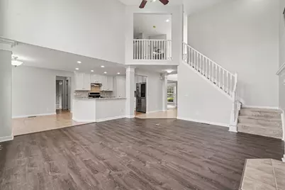 2324 Summerwoods Drive, Hebron, KY 41048 - Photo 5