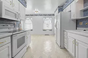 104 Ridge Hill Dr, Highland Heights, KY 41076 - Photo 5