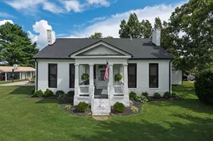 403 E High St, Warsaw, KY 41095 - Photo 1
