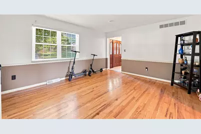 88 Thompson Avenue, Fort Mitchell, KY 41017 - Photo 9