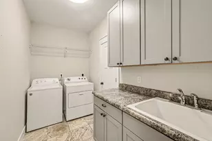 1175 Cheval Dr, Walton, KY 41094 - Photo 23