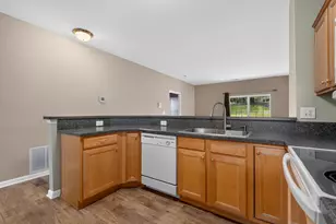 1972 Tanners Cove Rd, Hebron, KY 41048 - Photo 11