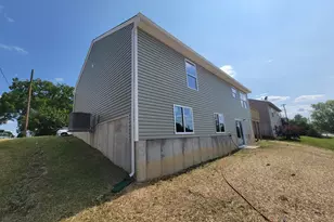 22 Nicholson Ave, Walton, KY 41094 - Photo 9