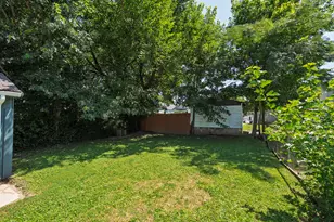 131 E 42nd St, Latonia, KY 41015 - Photo 5