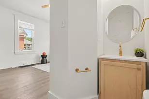 218 Pleasant St, Covington, KY 41011 - Photo 9