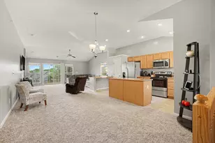 609 Radnor Ln, Walton, KY 41094 - Photo 7