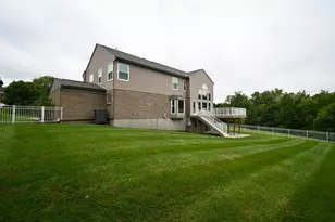 2081 Blankenbecker Dr, Florence, KY 41042 - Photo 5