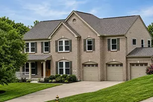 2081 Blankenbecker Dr, Florence, KY 41042 - Photo 1