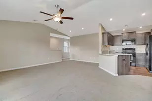 690 Daphne Wy, Crescent Springs, KY 41017 - Photo 5
