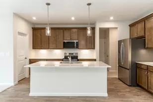 779 Oberon Ln, Florence, KY 41042 - Photo 5