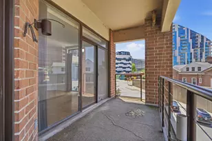 100 Riverside Pl, Covington, KY 41011 - Photo 21