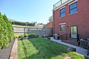956 Philadelphia St, Covington, KY 41011 - Photo 41