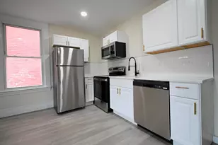 127 W 9th St, Covington, KY 41011 - Photo 9