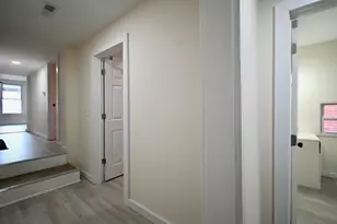 127 W 9th St, Covington, KY 41011 - Photo 17
