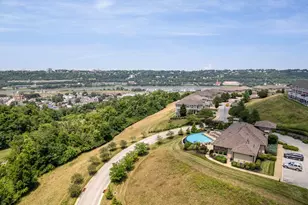 378 Riverpointe Dr, Dayton, KY 41074 - Photo 3
