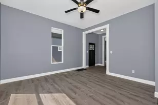 36 Euclid St, Covington, KY 41016 - Photo 9