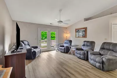 2452 Hickory Glen Lane, Burlington, KY 41005 - Photo 5