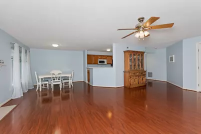 1604 Ashley Court #201, Florence, KY 41042 - Photo 3