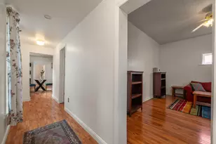 326 Grandview Ave, Bellevue, KY 41073 - Photo 9