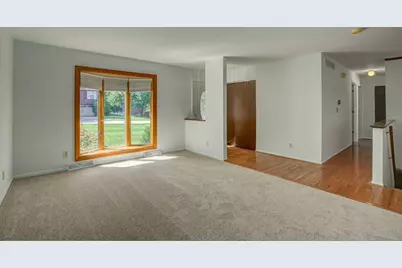 8576 Winthrop Circle, Florence, KY 41042 - Photo 7