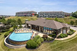 567 Riverpointe Dr, Dayton, KY 41074 - Photo 3