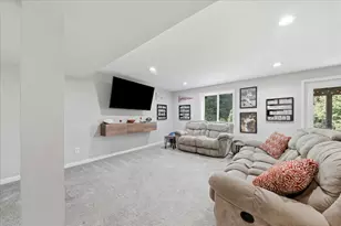 2071 Madison Dr, Hebron, KY 41048 - Photo 31