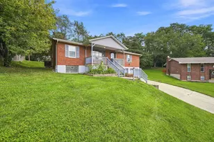 2598 Lake Ct, Villa Hills, KY 41017 - Photo 1