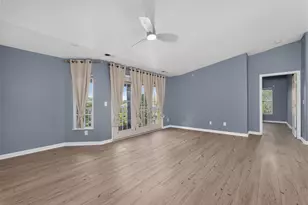 1066 Larkspur Ct, Florence, KY 41042 - Photo 3