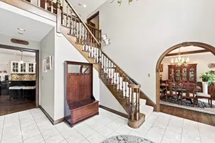 804 Windgate Ct, Villa Hills, KY 41017 - Photo 3