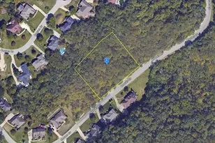 3450 Reeves Dr, Covington, KY 41017 - Photo 1