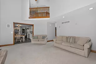 136 Carriage Park Dr, Alexandria, KY 41001 - Photo 7