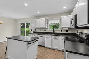 1164 Donner Dr, Florence, KY 41042 - Photo 7
