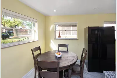 16 E 43rd Street, Latonia, KY 41015 - Photo 7
