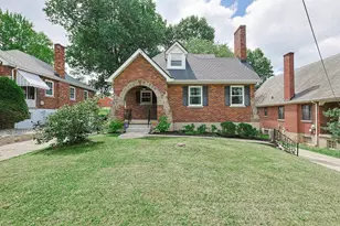 16 W Crittenden Ave, Fort Wright, KY 41011 - Photo 1