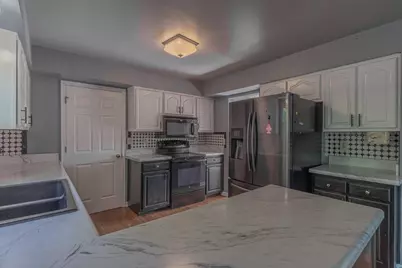 3016 Wolf Creek Way, Burlington, KY 41005 - Photo 11