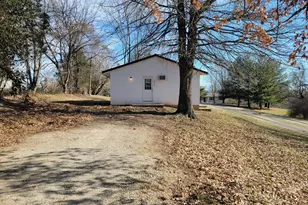 1870 Tapering Point Rd, Glencoe, KY 41046 - Photo 3